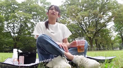 muge-0001 夢幻調査隊昼間の公園で一人でお酒を飲んでる女性急増なぜか顔面偏差値Aランク検証話しを聞いてみた結果！みんなめちゃのんべえSEX好き判明