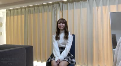 FC2PPV-4386513里娜醬多人3P私服最終章